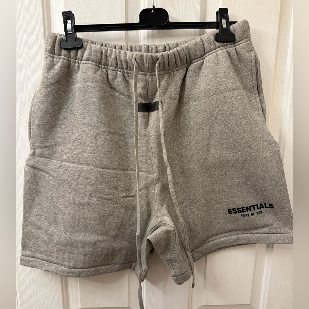 Fear of God Essentials Sweat Shorts 'Dark Heather Oatmeal'
